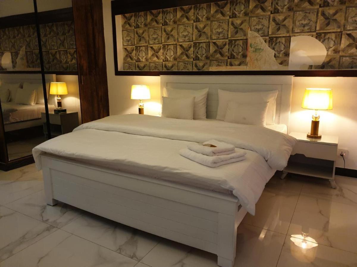 B&B Mumtaz City Islamabad Eksteriør billede