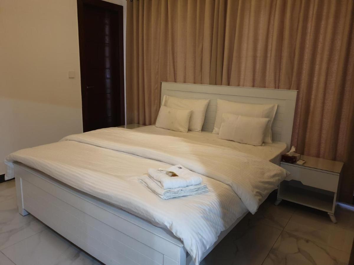 B&B Mumtaz City Islamabad Eksteriør billede